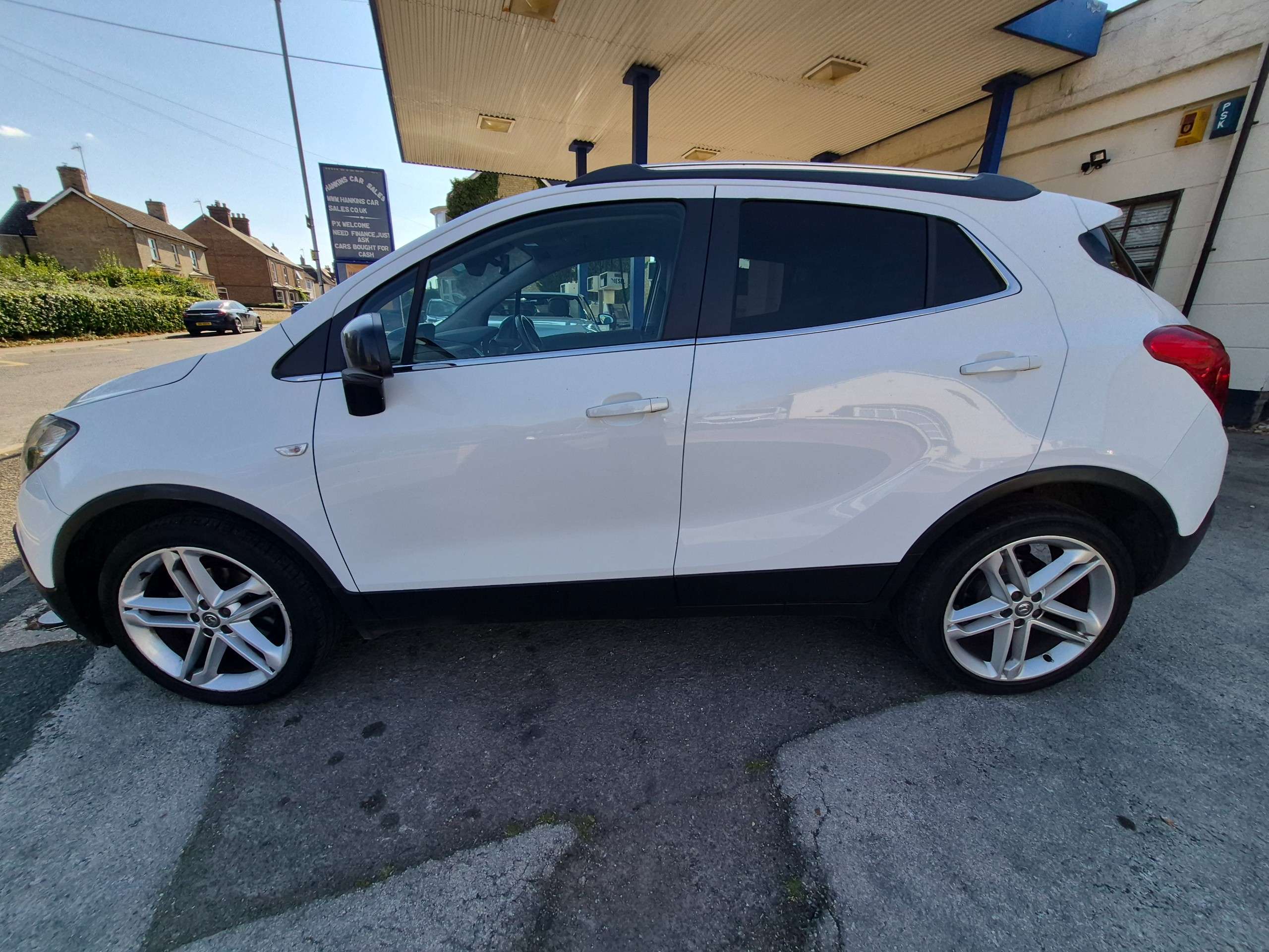 A 2016 VAUXHALL MOKKA 1.6 CDTi Limited Edition SUV 5dr Diesel Manual 2WD Euro 6 (s/s) (136 ps) A 2016 VAUXHALL MOKKA 1.6 CDTi Limited Edition SUV 5dr Diesel Manual 2WD Euro 6 (s/s) (136 ps)