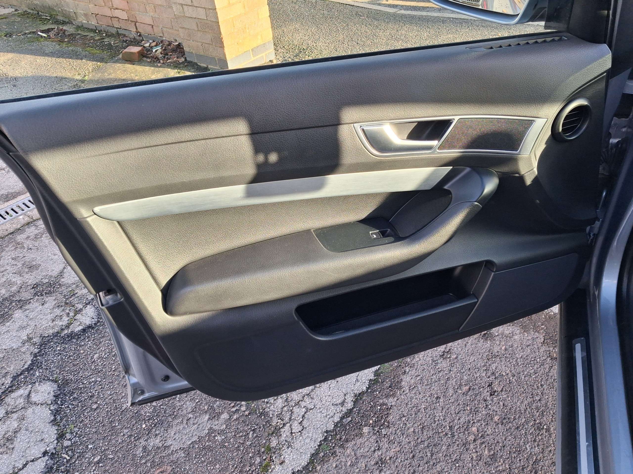 2011 AUDI A6 SALOON 2011 AUDI A6 SALOON