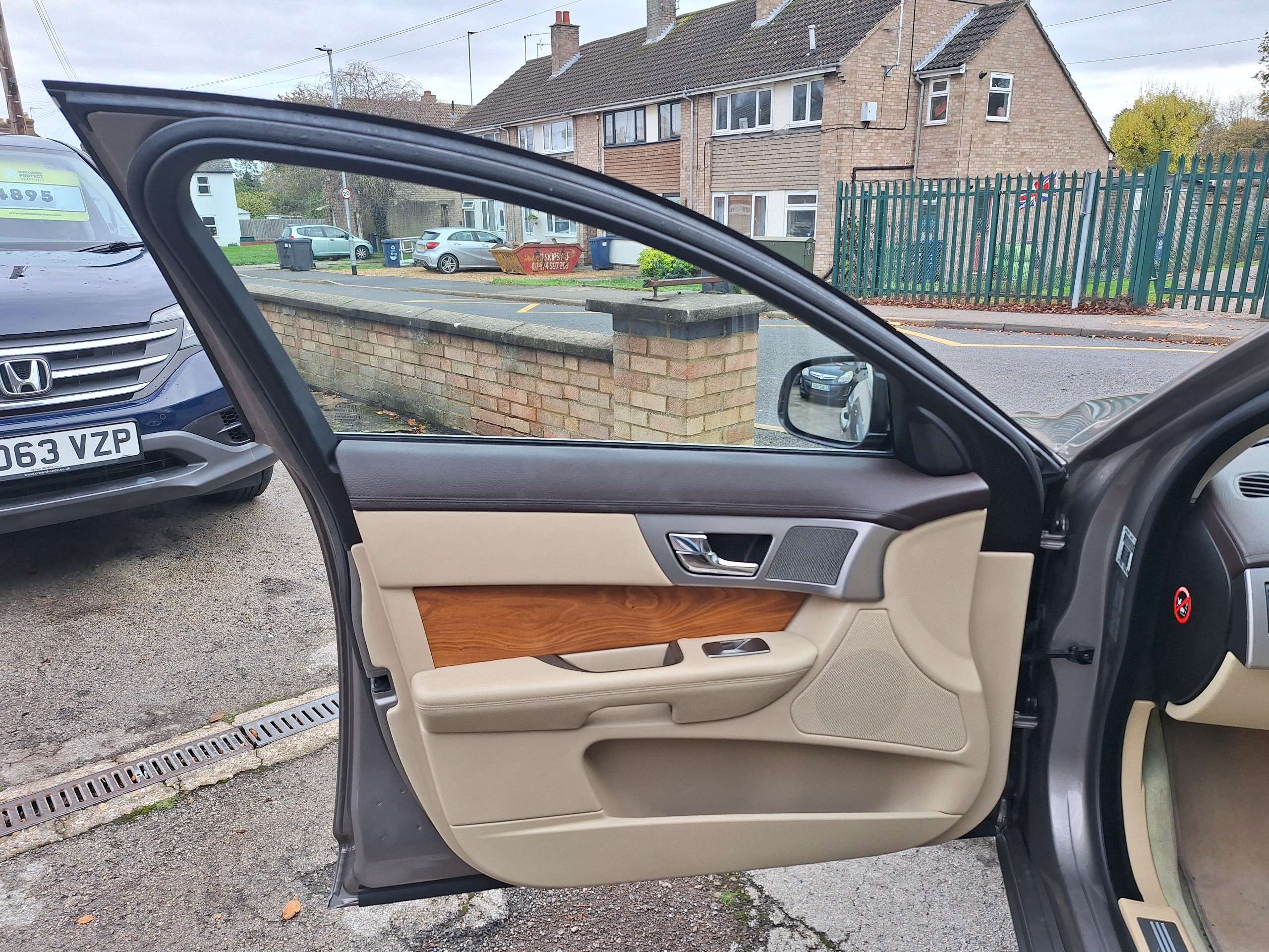 2009 JAGUAR XF 2009 JAGUAR XF