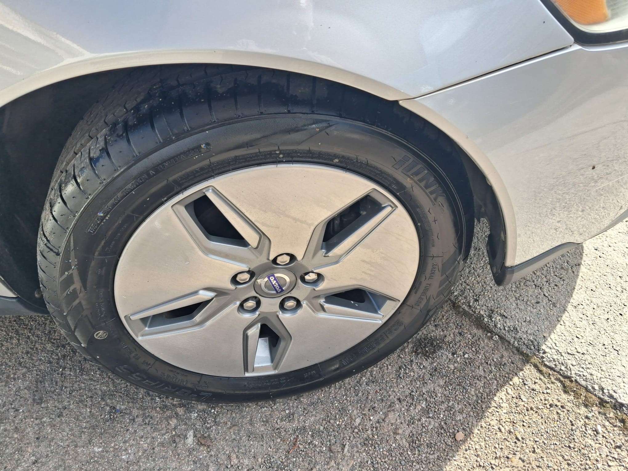2009 VOLVO V50 2009 VOLVO V50