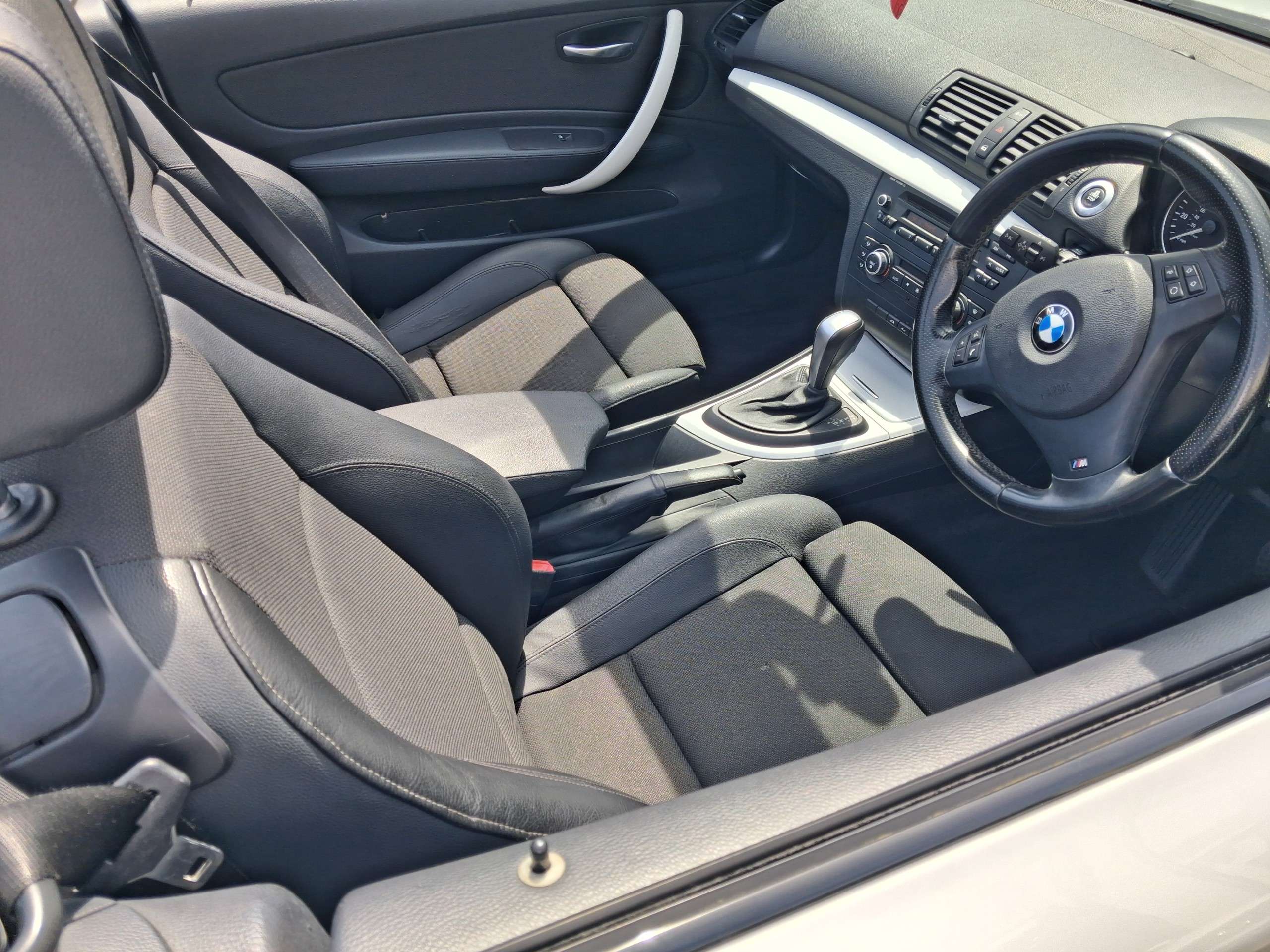 2011 BMW 1 SERIES 2011 BMW 1 SERIES