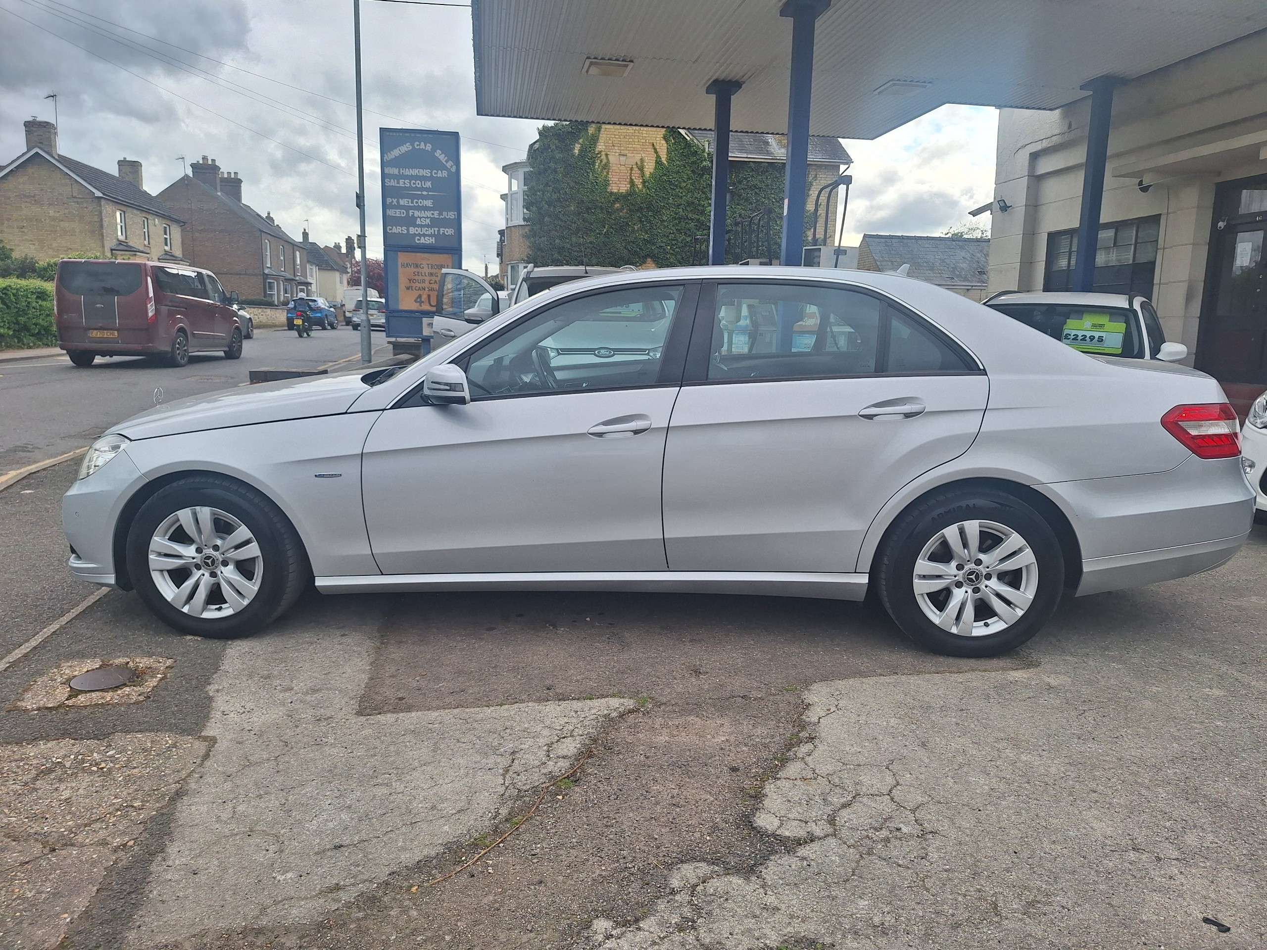 2011 MERCEDES-BENZ E CLASS 2011 MERCEDES-BENZ E CLASS