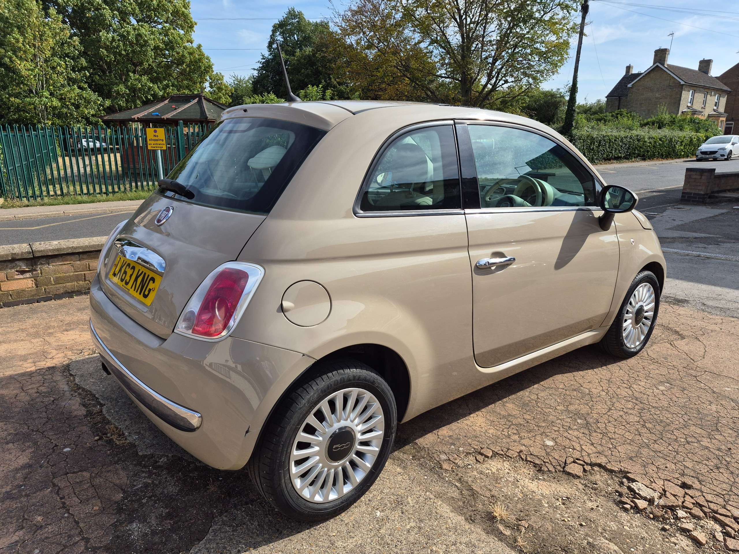 2013 FIAT 500 2013 FIAT 500