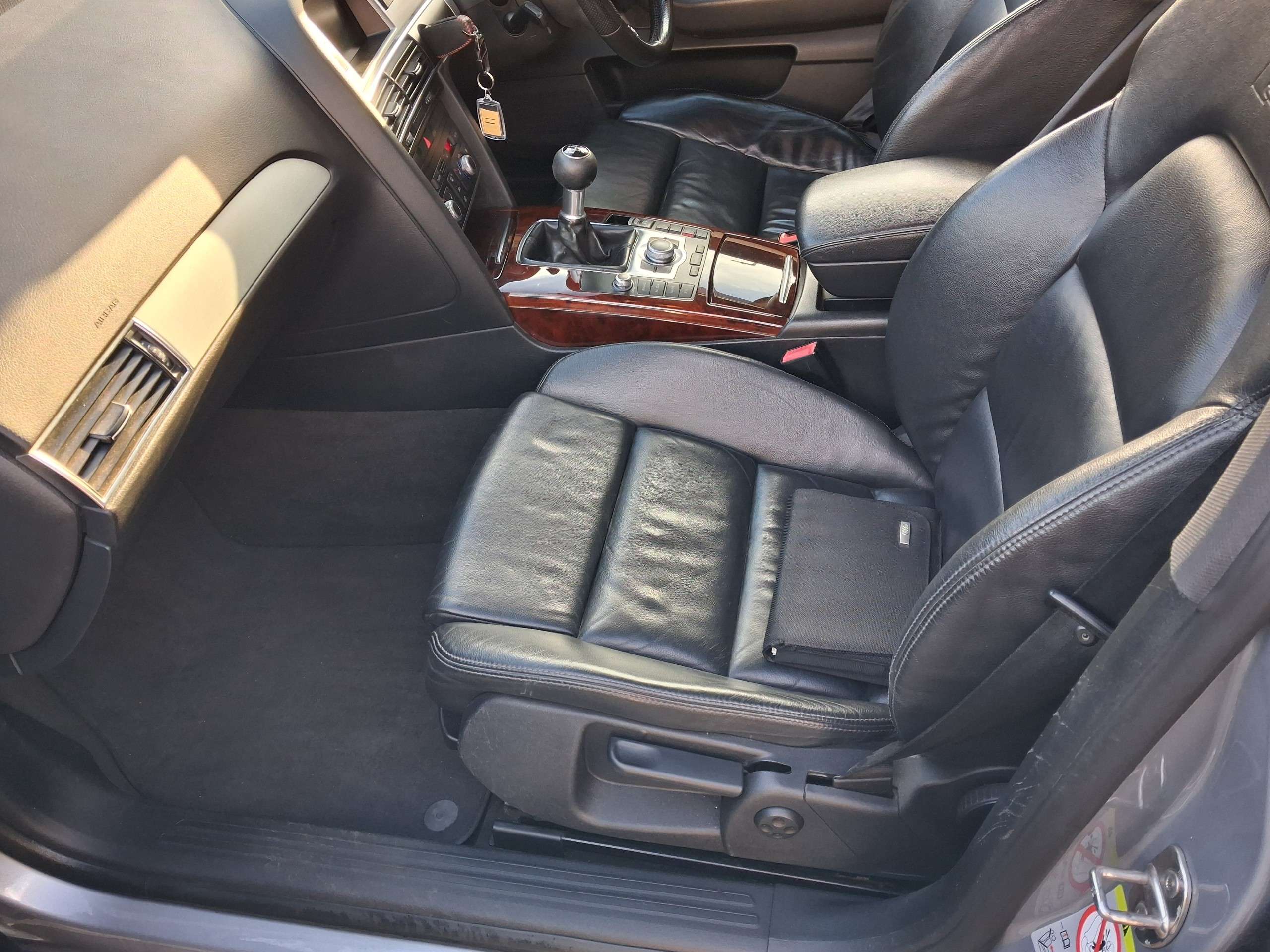 2011 AUDI A6 SALOON 2011 AUDI A6 SALOON