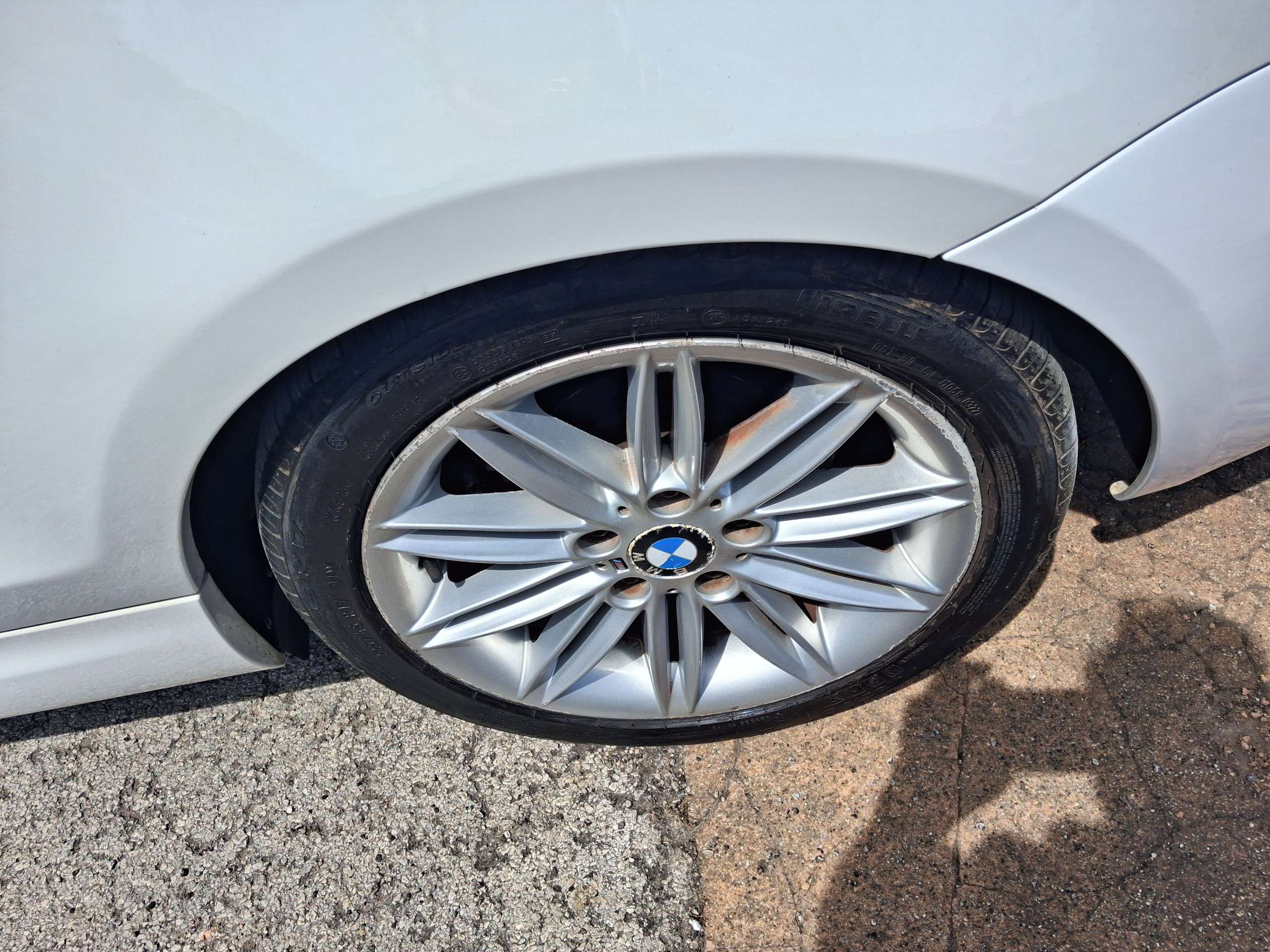 2011 BMW 1 SERIES 2011 BMW 1 SERIES