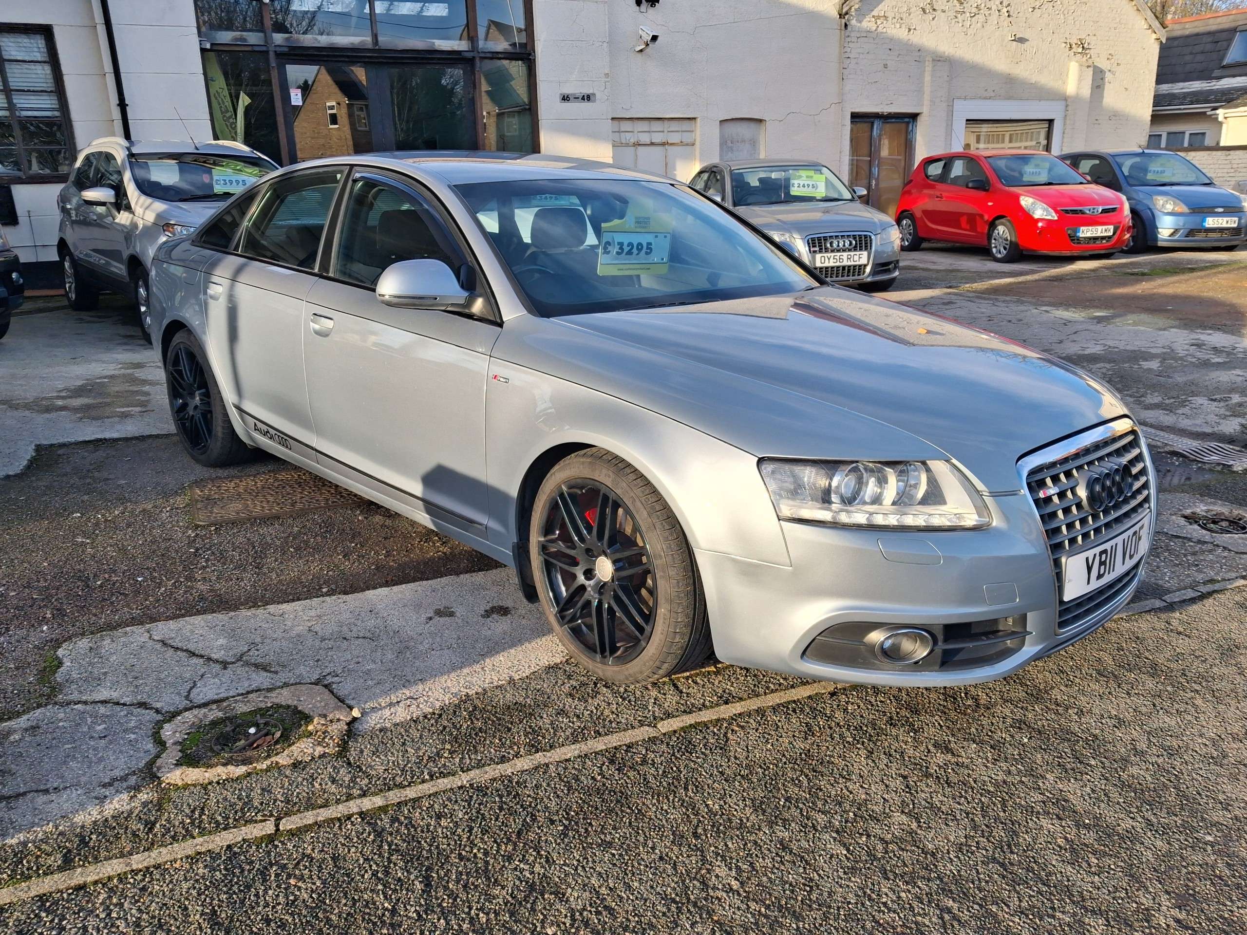 A 2011 AUDI A6 SALOON 2.0 TFSI Le Mans Saloon 4dr Petrol Manual Euro 5 (170 ps) A 2011 AUDI A6 SALOON 2.0 TFSI Le Mans Saloon 4dr Petrol Manual Euro 5 (170 ps)