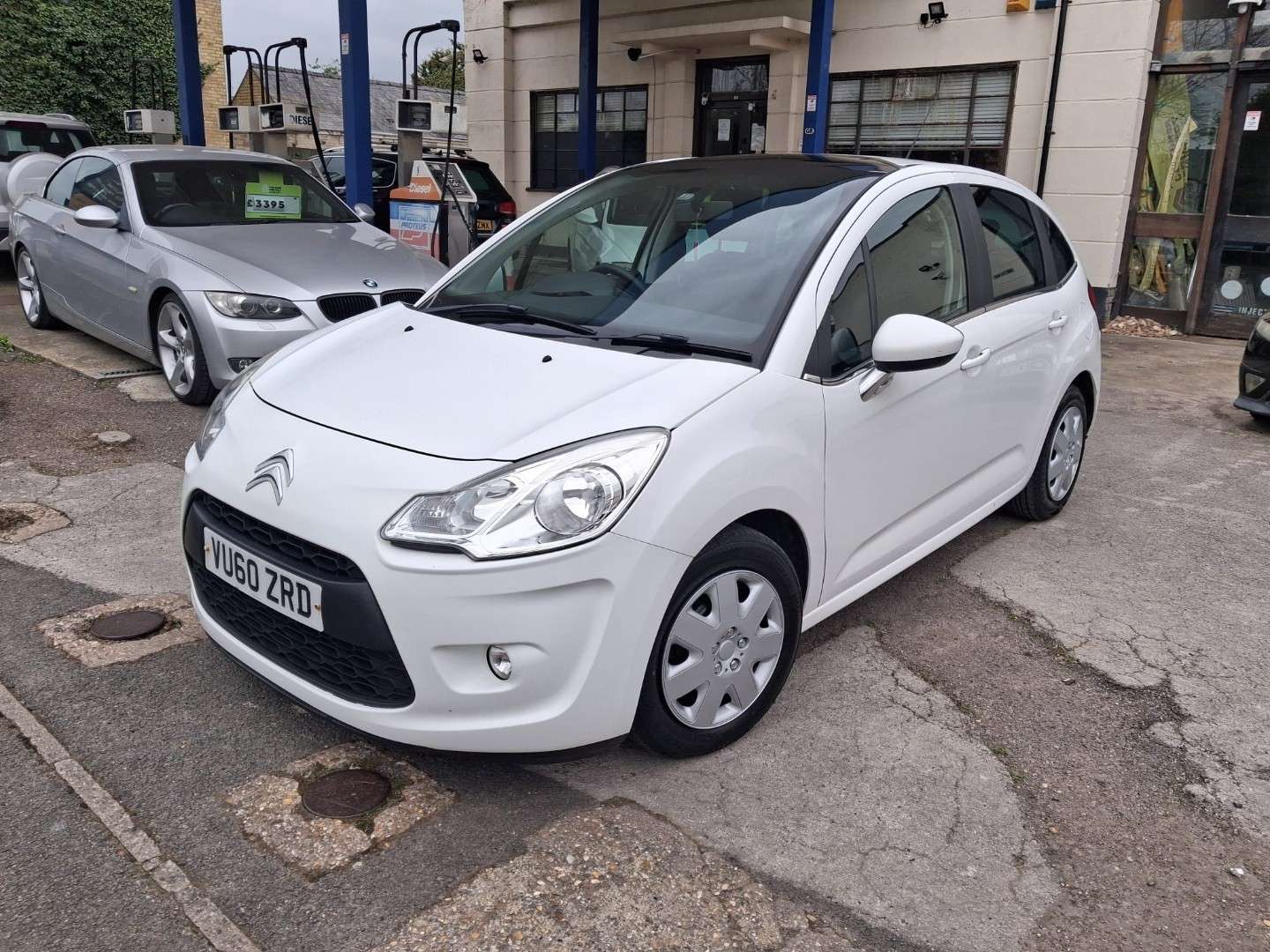 A 2010 CITROEN C3 1.6 HDi 16V Airdream + Hatchback 5dr Diesel Manual Euro 5 (90 ps) A 2010 CITROEN C3 1.6 HDi 16V Airdream + Hatchback 5dr Diesel Manual Euro 5 (90 ps)