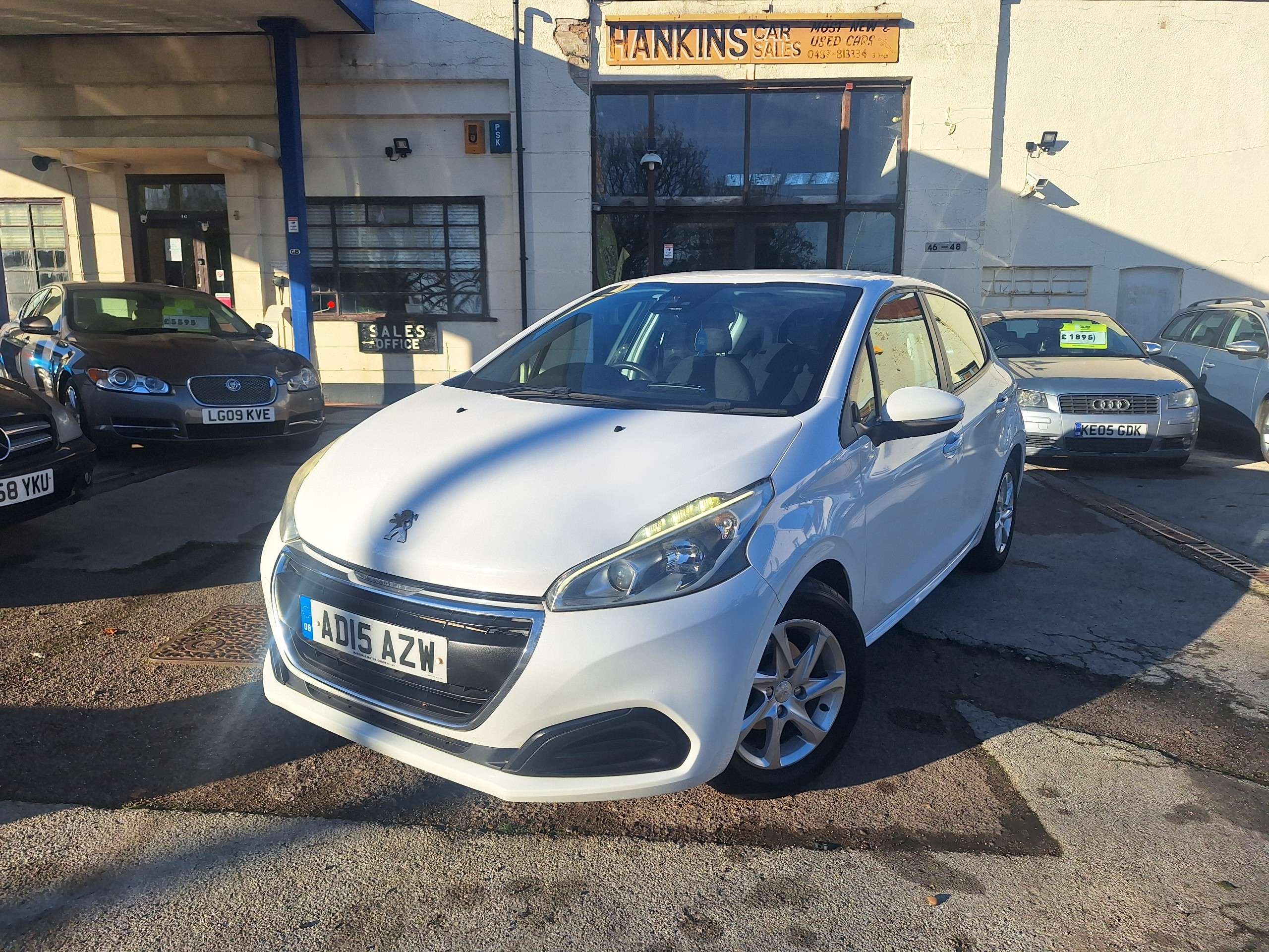 2015 PEUGEOT 208 2015 PEUGEOT 208