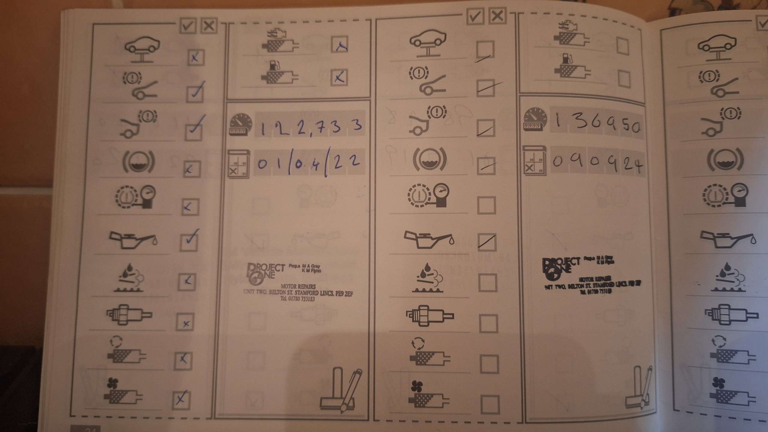 2010 BMW 1 SERIES 2010 BMW 1 SERIES