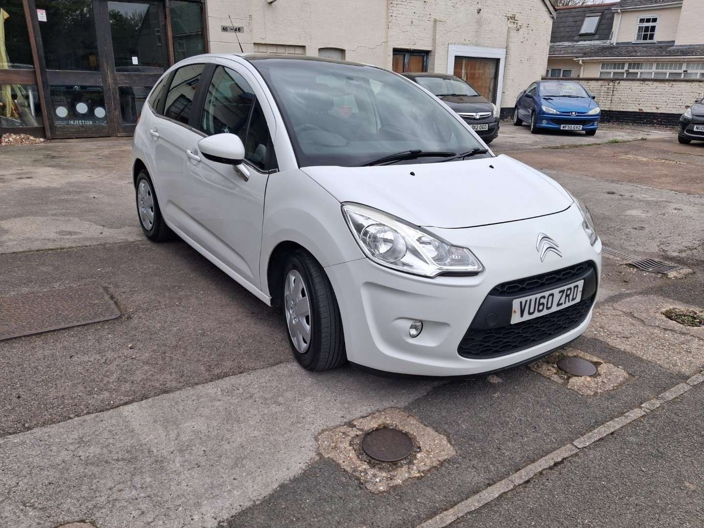 A 2010 CITROEN C3 1.6 HDi 16V Airdream + Hatchback 5dr Diesel Manual Euro 5 (90 ps) A 2010 CITROEN C3 1.6 HDi 16V Airdream + Hatchback 5dr Diesel Manual Euro 5 (90 ps)