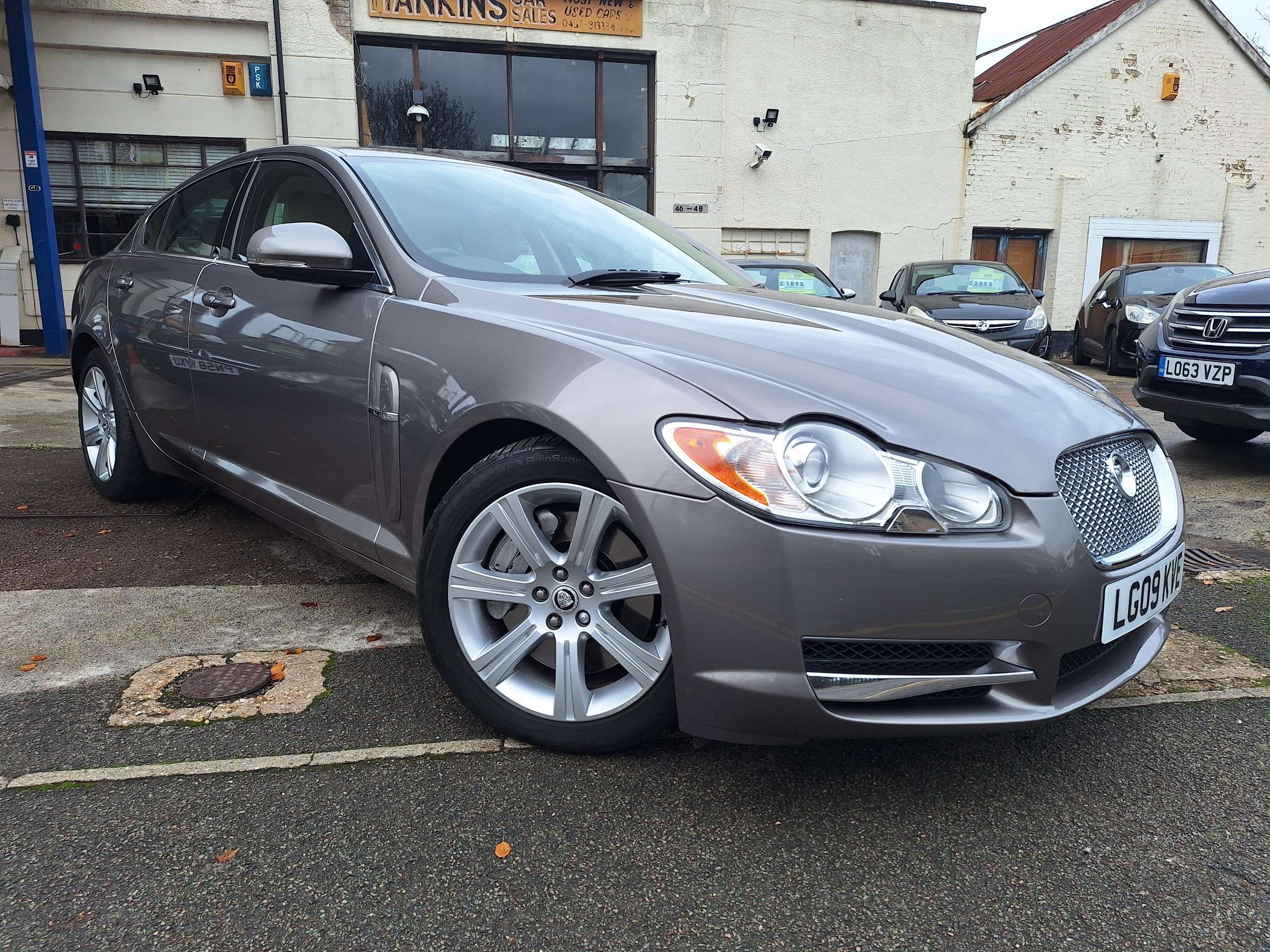 2009 JAGUAR XF 2009 JAGUAR XF
