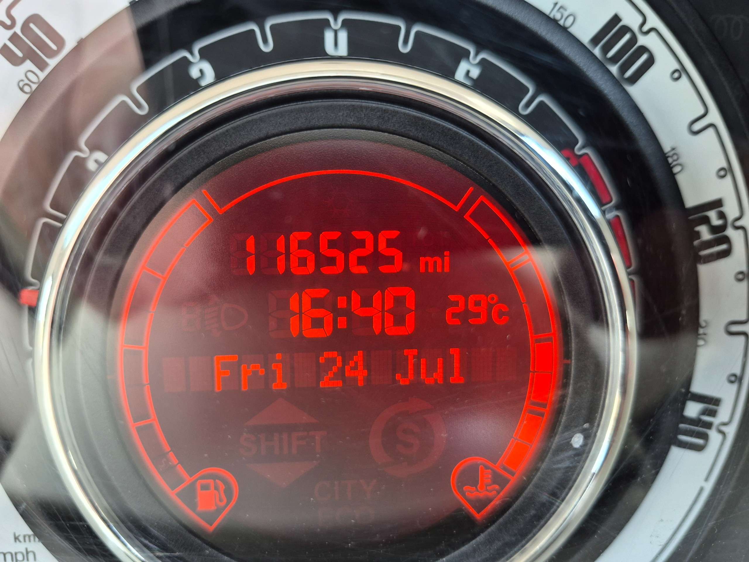 2013 FIAT 500 2013 FIAT 500