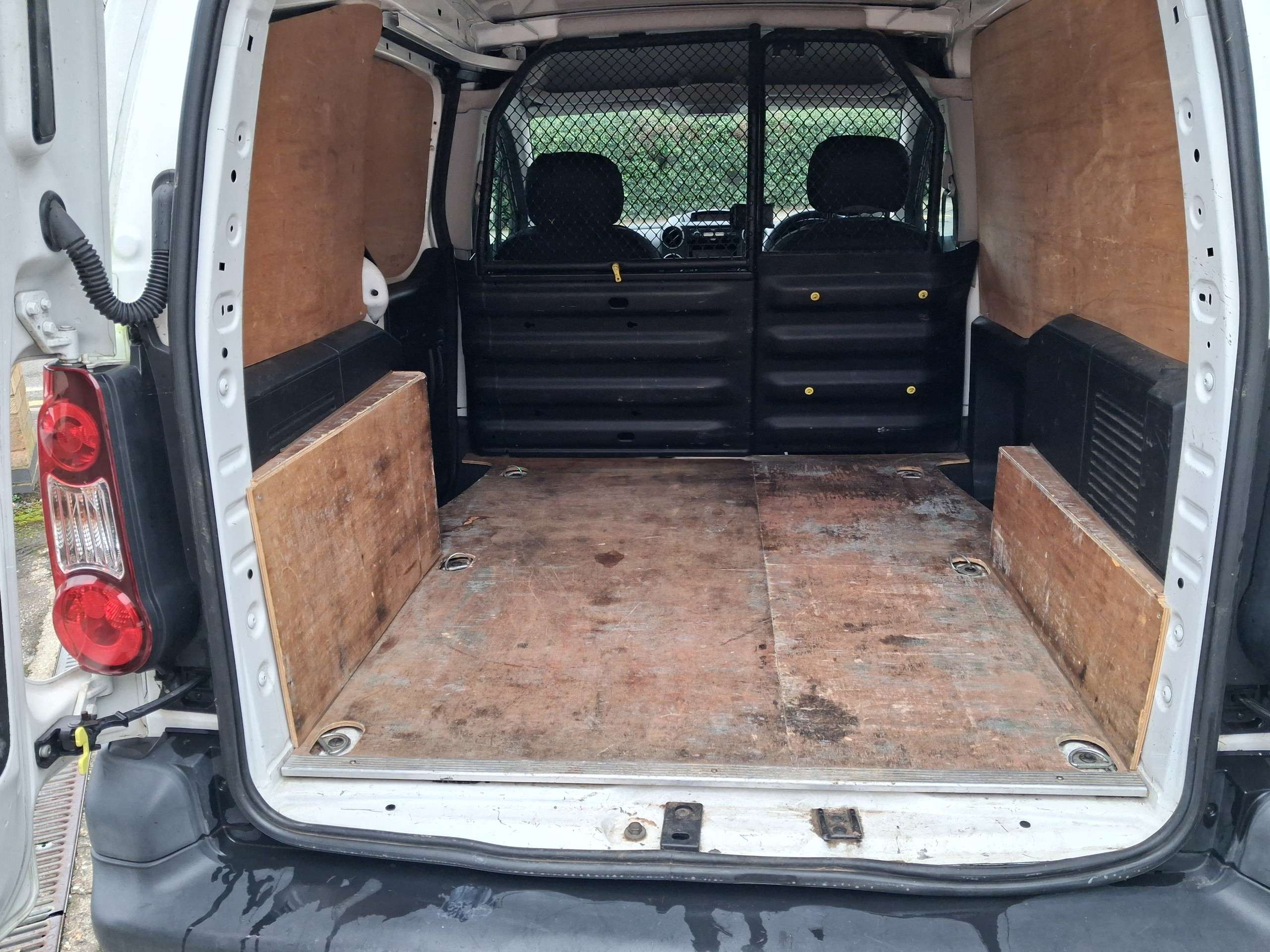 2015 PEUGEOT PARTNER 2015 PEUGEOT PARTNER