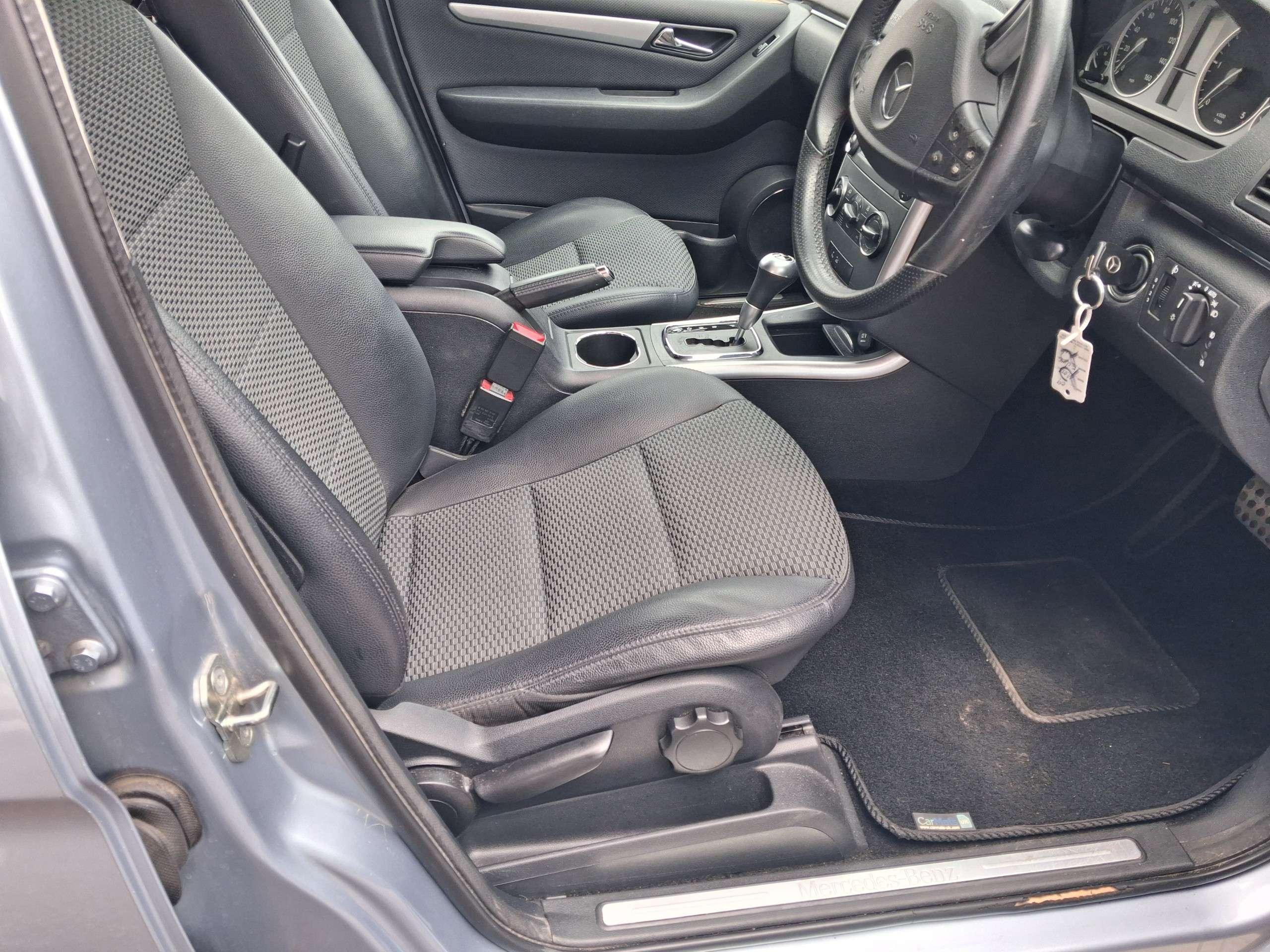 2010 MERCEDES-BENZ B CLASS 2010 MERCEDES-BENZ B CLASS