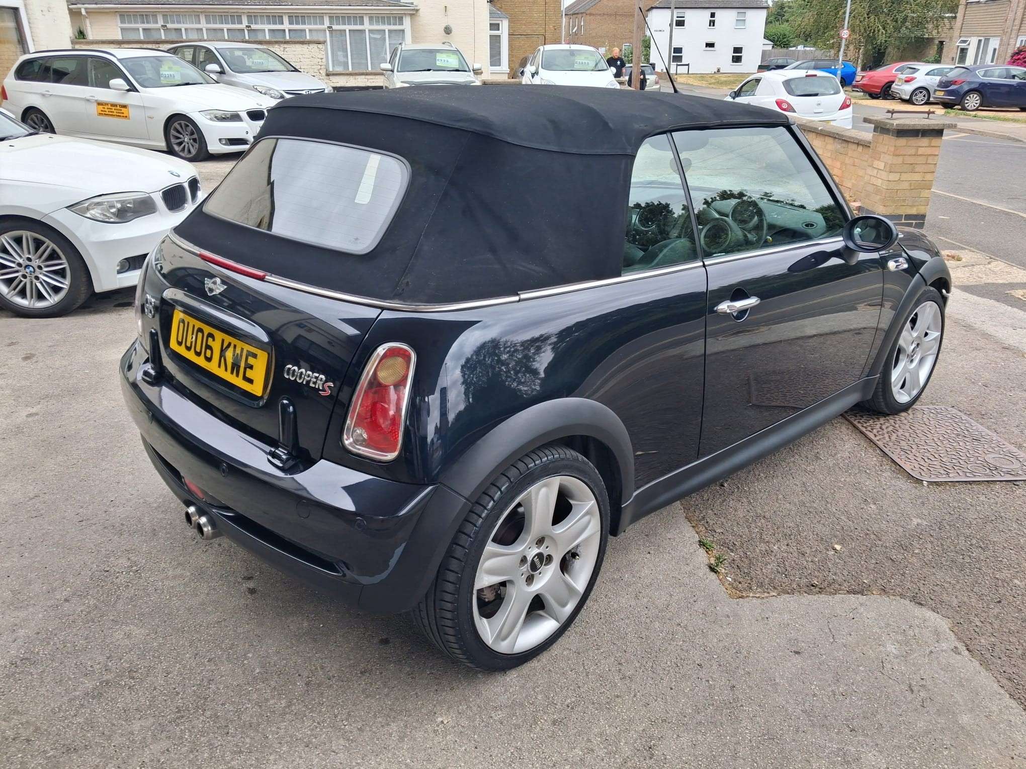 2006 MINI CONVERTIBLE 2006 MINI CONVERTIBLE