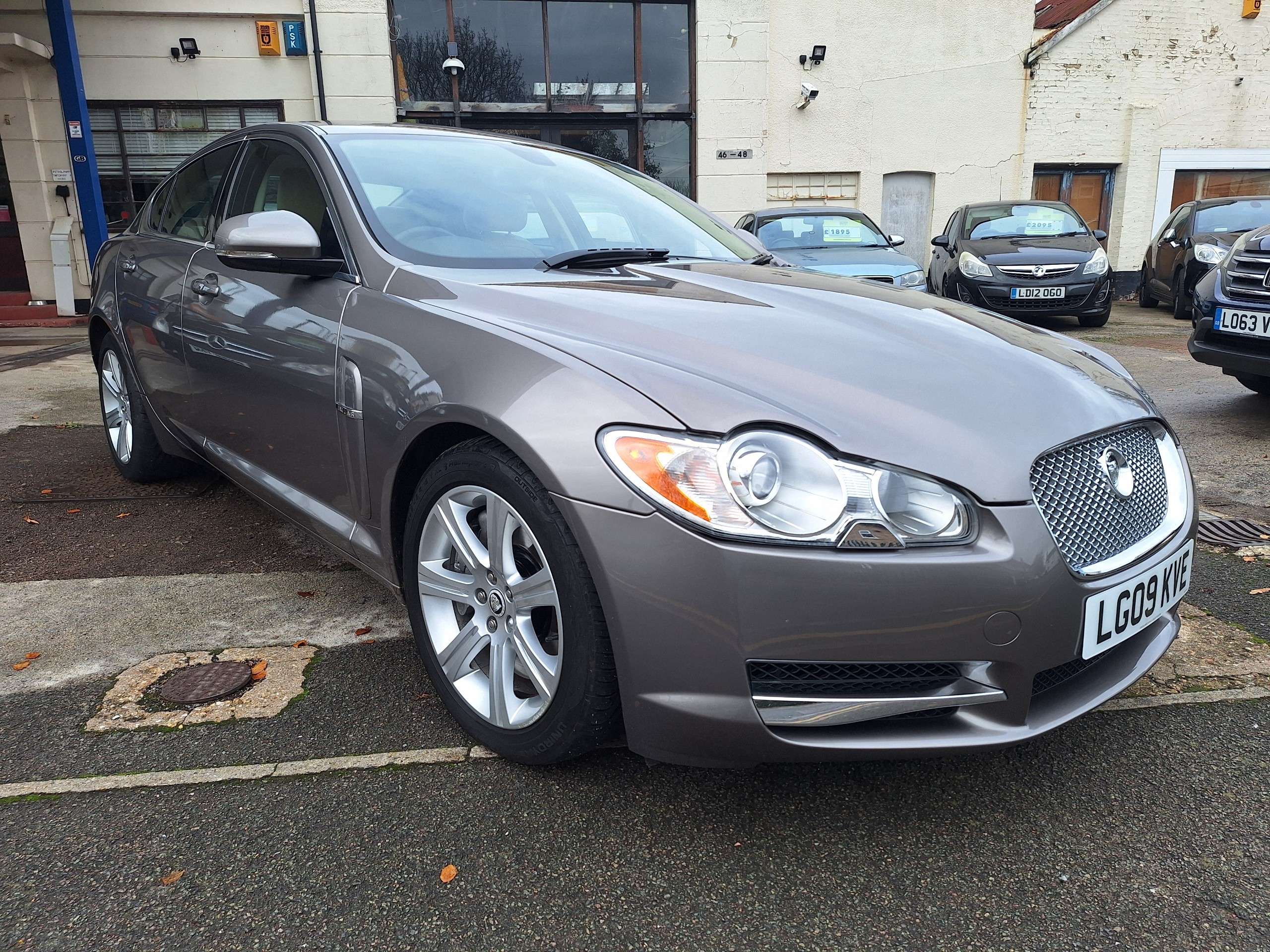 2009 JAGUAR XF 2009 JAGUAR XF