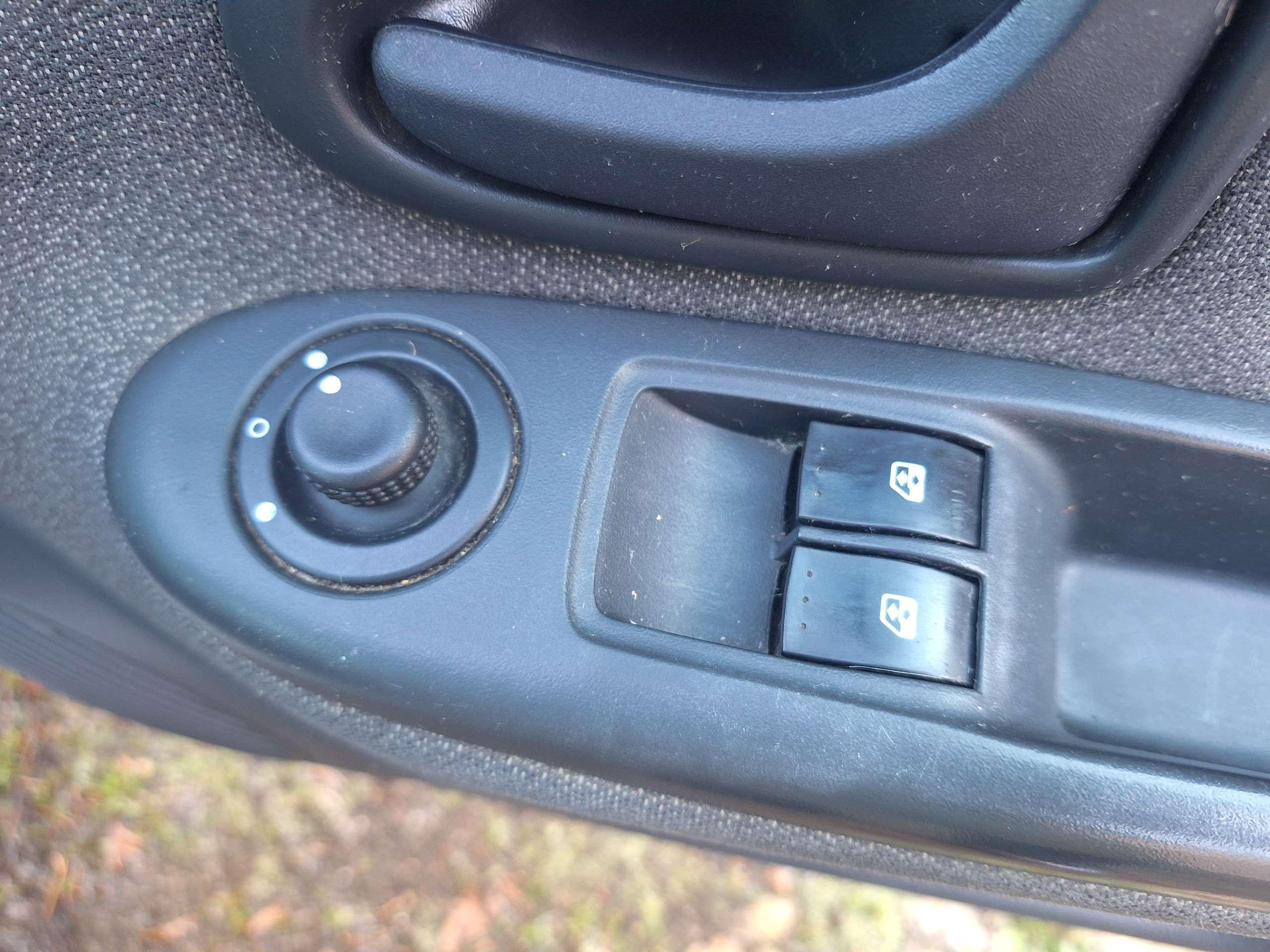 2005 RENAULT CLIO 2005 RENAULT CLIO