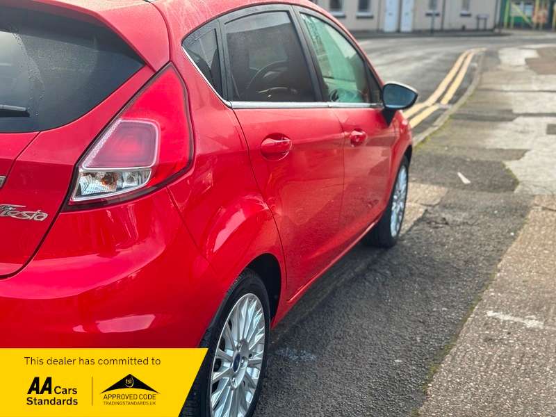 2013 FORD FIESTA 2013 FORD FIESTA