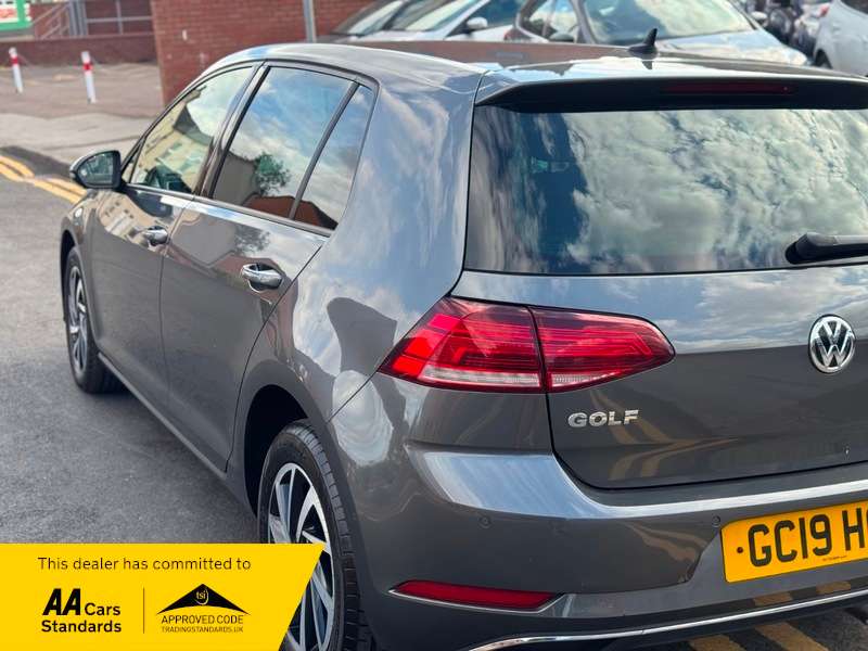 2019 VOLKSWAGEN GOLF 2019 VOLKSWAGEN GOLF
