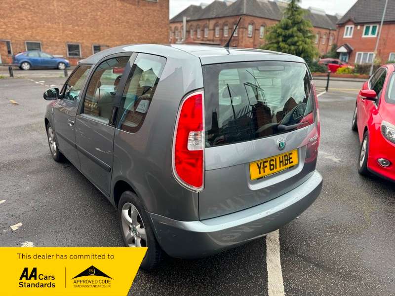 2011 SKODA ROOMSTER 2011 SKODA ROOMSTER