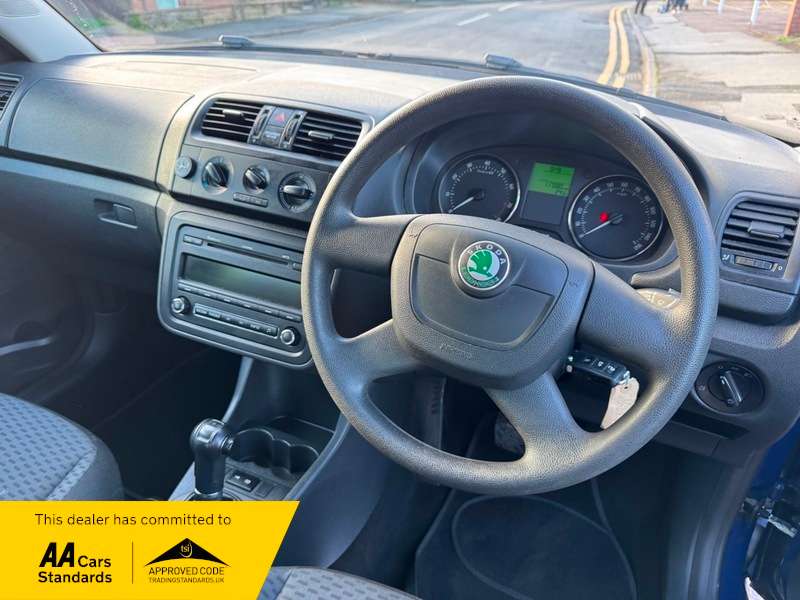 2012 SKODA FABIA 2012 SKODA FABIA