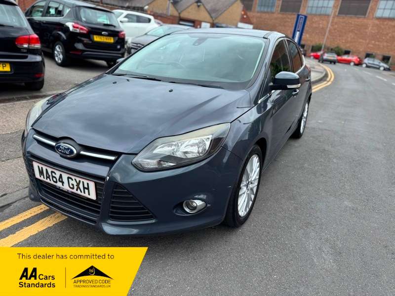 A 2014 FORD FOCUS 1.6 Zetec Powershift Euro 5 5dr A 2014 FORD FOCUS 1.6 Zetec Powershift Euro 5 5dr