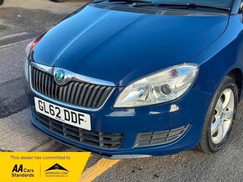 2012 SKODA FABIA 2012 SKODA FABIA
