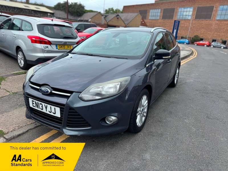 A 2013 FORD FOCUS 1.6 Titanium Powershift Euro 5 5dr A 2013 FORD FOCUS 1.6 Titanium Powershift Euro 5 5dr