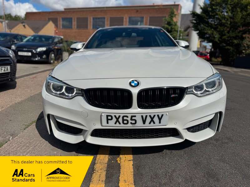 2015 BMW M4 2015 BMW M4
