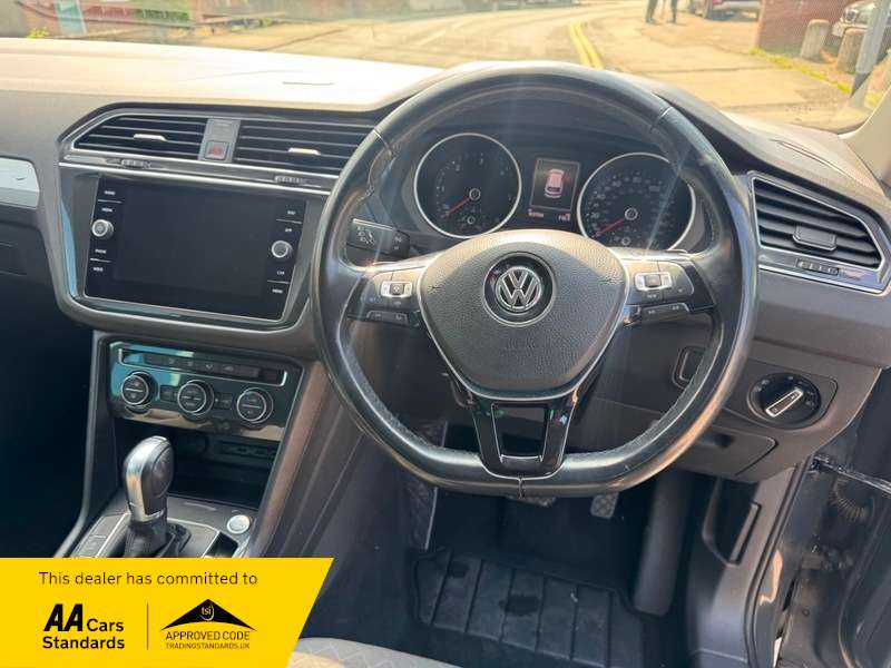 2019 VOLKSWAGEN TIGUAN 2019 VOLKSWAGEN TIGUAN