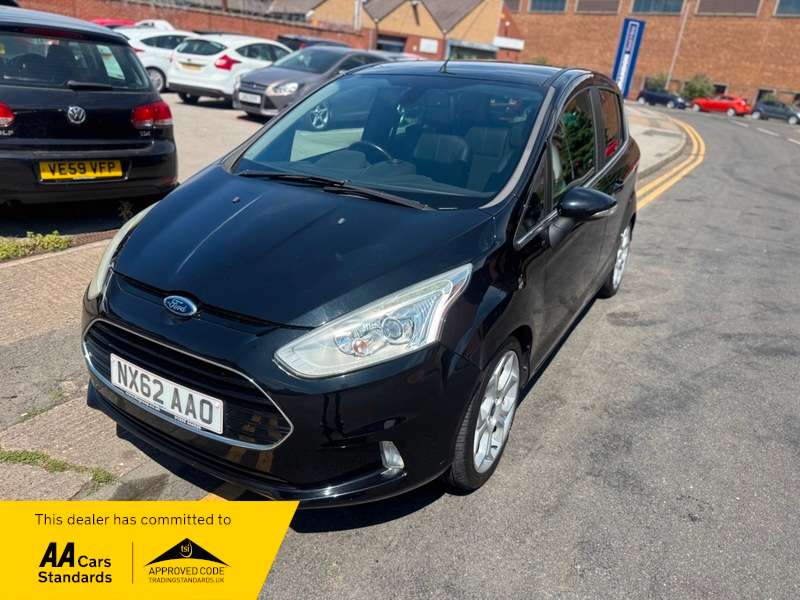 A 2012 FORD B-MAX 1.6 Titanium Powershift Euro 5 5dr A 2012 FORD B-MAX 1.6 Titanium Powershift Euro 5 5dr