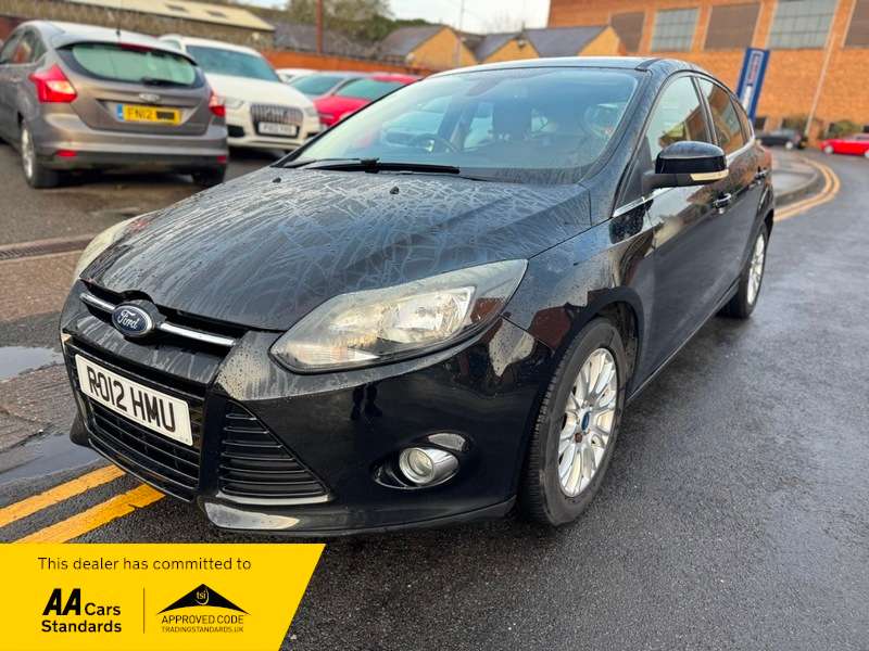 A 2012 FORD FOCUS 1.6 Titanium Powershift Euro 5 5dr A 2012 FORD FOCUS 1.6 Titanium Powershift Euro 5 5dr
