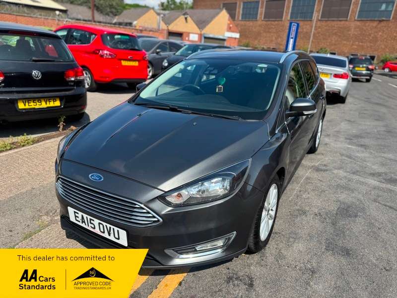 A 2015 FORD FOCUS 1.6 Titanium Powershift Euro 6 5dr A 2015 FORD FOCUS 1.6 Titanium Powershift Euro 6 5dr