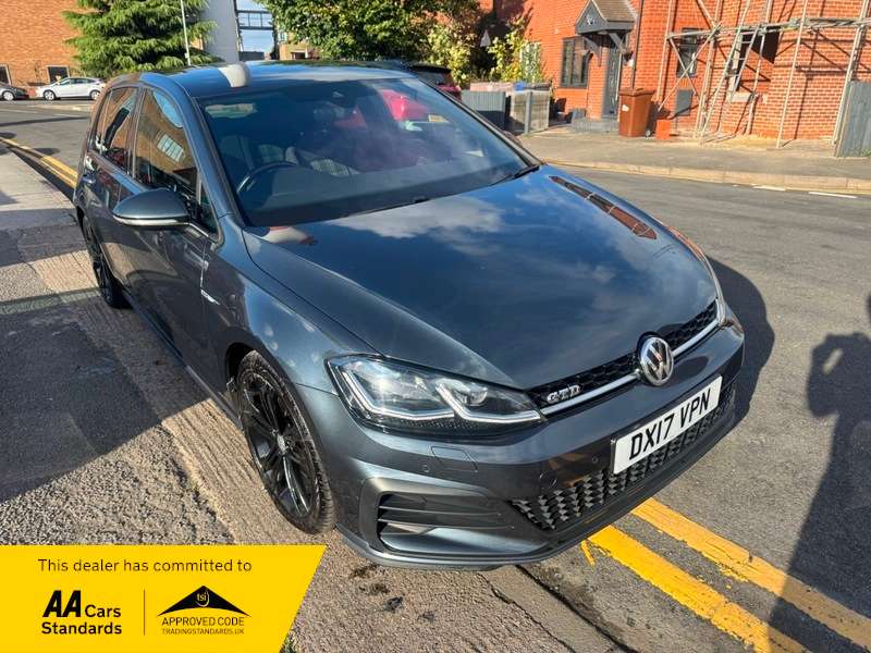 2017 VOLKSWAGEN GOLF 2017 VOLKSWAGEN GOLF
