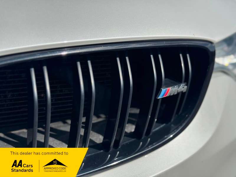 2015 BMW M4 2015 BMW M4