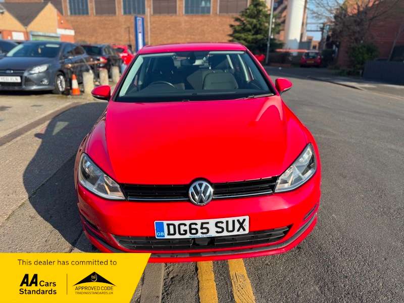 A 2015 VOLKSWAGEN GOLF 1.4 TSI BlueMotion Tech Match DSG Euro 6 (s/s) 5dr A 2015 VOLKSWAGEN GOLF 1.4 TSI BlueMotion Tech Match DSG Euro 6 (s/s) 5dr