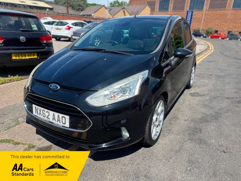A 2012 FORD B-MAX 1.6 Titanium Powershift Euro 5 5dr A 2012 FORD B-MAX 1.6 Titanium Powershift Euro 5 5dr