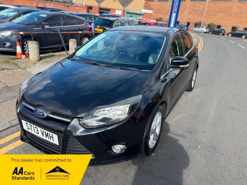 A 2013 FORD FOCUS 1.6 Zetec Powershift Euro 5 5dr A 2013 FORD FOCUS 1.6 Zetec Powershift Euro 5 5dr