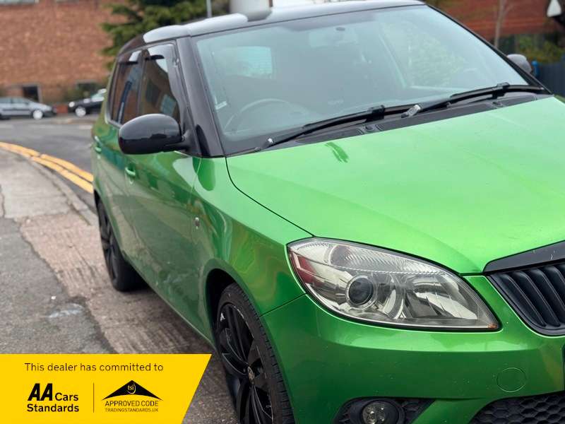 2010 SKODA FABIA 2010 SKODA FABIA