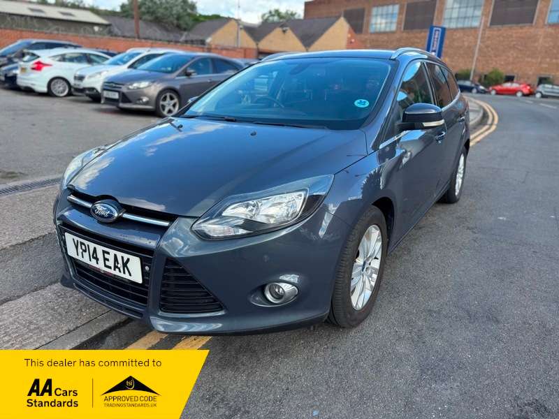 A 2014 FORD FOCUS 1.6 Titanium Navigator Powershift Euro 5 5dr A 2014 FORD FOCUS 1.6 Titanium Navigator Powershift Euro 5 5dr