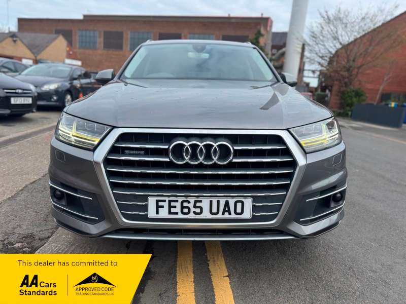 2015 AUDI Q7 2015 AUDI Q7