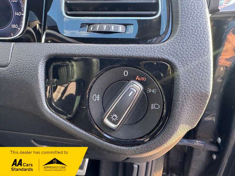 2017 VOLKSWAGEN GOLF 2017 VOLKSWAGEN GOLF