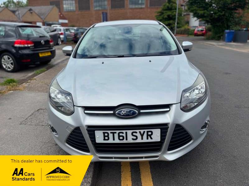 A 2012 FORD FOCUS 1.6 Zetec Powershift Euro 5 5dr A 2012 FORD FOCUS 1.6 Zetec Powershift Euro 5 5dr