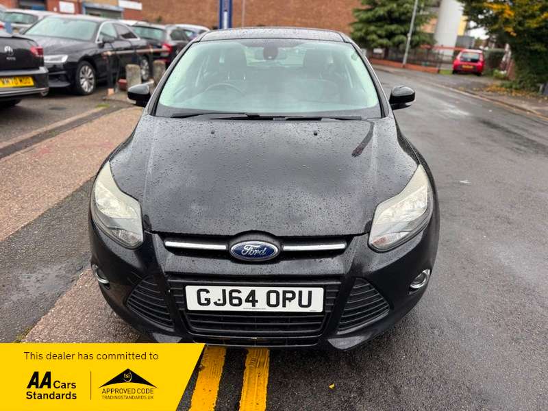 A 2014 FORD FOCUS 1.6 Zetec Powershift Euro 5 5dr A 2014 FORD FOCUS 1.6 Zetec Powershift Euro 5 5dr