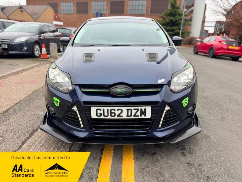 A 2012 FORD FOCUS 1.6 Zetec Powershift Euro 5 5dr A 2012 FORD FOCUS 1.6 Zetec Powershift Euro 5 5dr