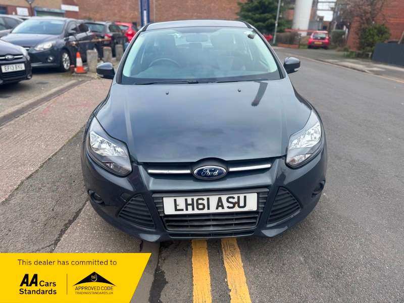 A 2012 FORD FOCUS 1.6 Zetec Powershift Euro 5 5dr A 2012 FORD FOCUS 1.6 Zetec Powershift Euro 5 5dr