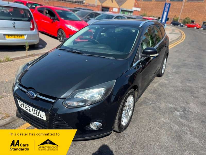A 2012 FORD FOCUS 1.6 Titanium Powershift Euro 5 5dr A 2012 FORD FOCUS 1.6 Titanium Powershift Euro 5 5dr