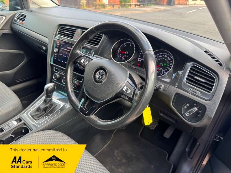 2019 VOLKSWAGEN GOLF 2019 VOLKSWAGEN GOLF