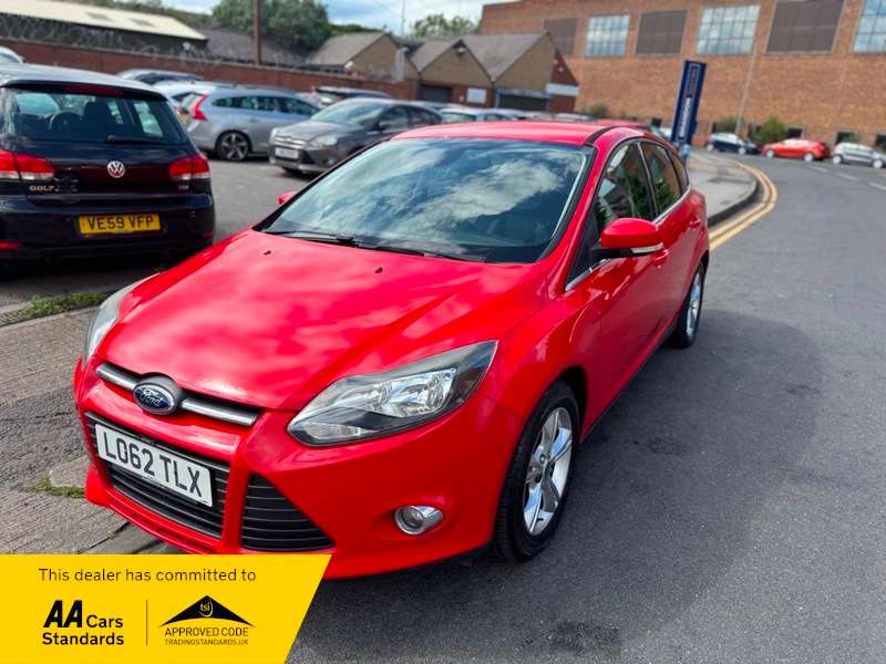 A 2013 FORD FOCUS 1.6 Zetec Powershift Euro 5 5dr A 2013 FORD FOCUS 1.6 Zetec Powershift Euro 5 5dr