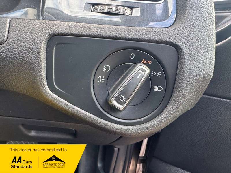 2019 VOLKSWAGEN GOLF 2019 VOLKSWAGEN GOLF